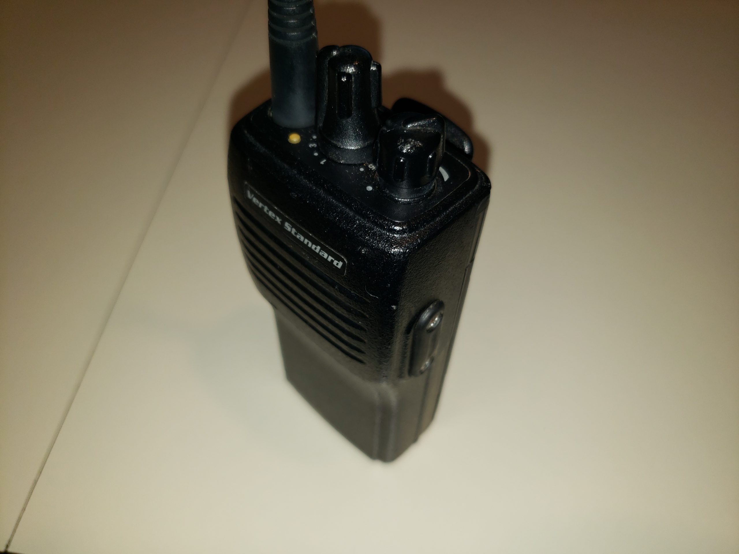 Vertex VX-160 UHF 16 Channel - Image 5